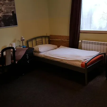 Hostel Poznań Petit-2